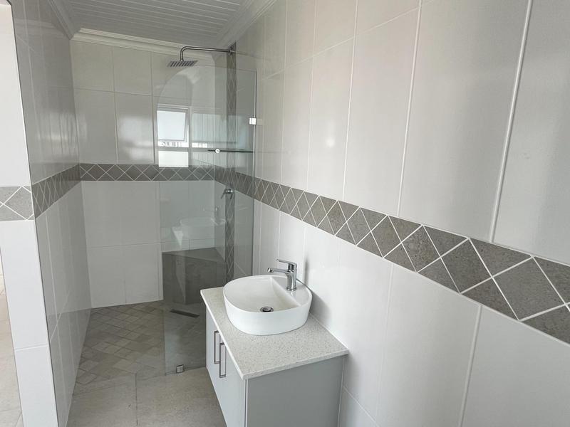 4 Bedroom Property for Sale in Da Gama Bay Western Cape